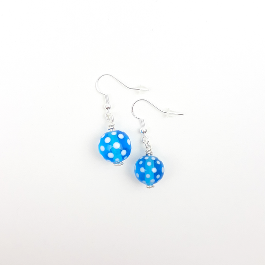 Punkte Ohrringe helltürkis