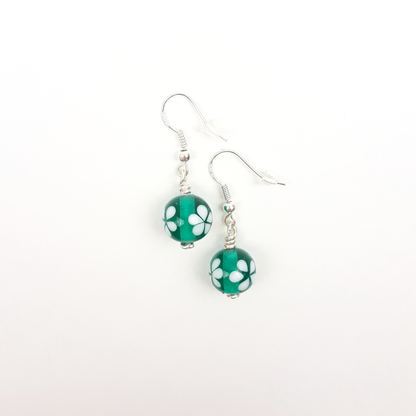 Blümchen-Ohrringe türkis